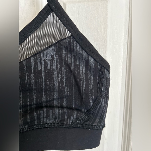 Lululemon All You Need Bralette - Picture 3 of 9